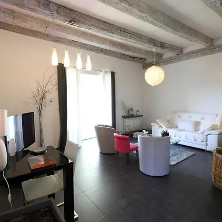 Prázdninový dům Maison De Caractere Avec Grand Jardin, Proche Activites Et Sites Touristiques, Animaux Acceptes - Fr-1-742-285 Parlan