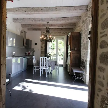 Maison De Caractere Avec Grand Jardin, Proche Activites Et Sites Touristiques, Animaux Acceptes - Fr-1-742-285 Parlan